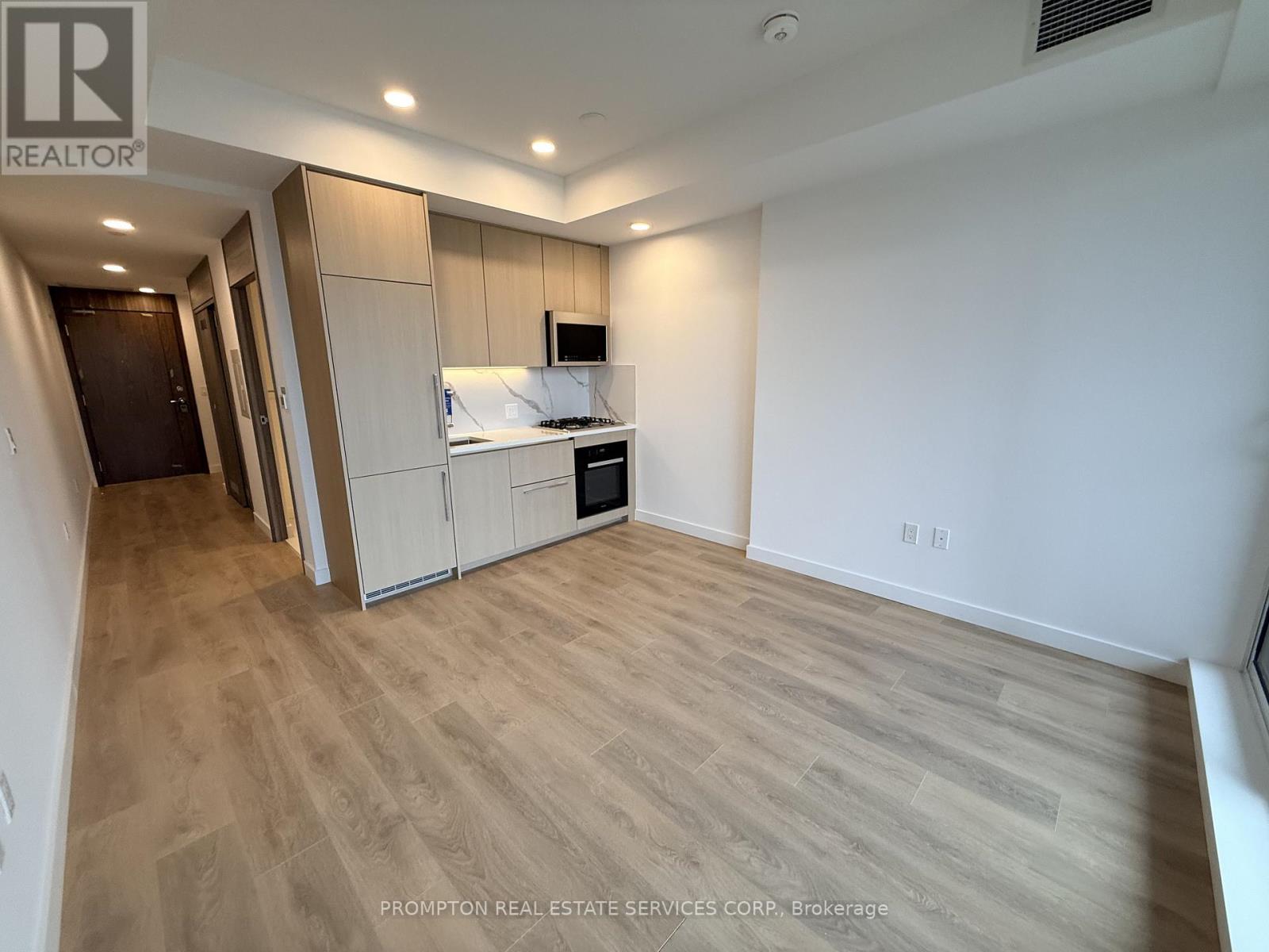1006 - 18 Esther Shiner Boulevard, Toronto, Ontario  M2K 0J7 - Photo 3 - C13120112