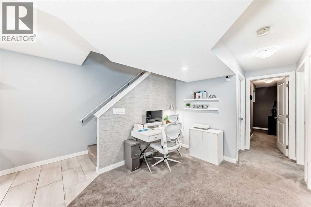 11 Kings Heights Drive Se, Airdrie, Alberta  T4A 0E6 - Photo 39 - A2310771