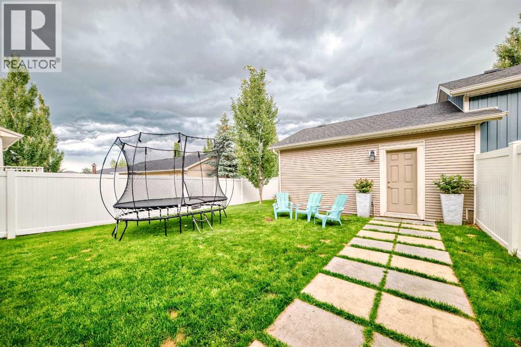 11 Kings Heights Drive Se, Airdrie, Alberta  T4A 0E6 - Photo 47 - A2310771
