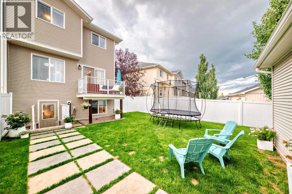 11 Kings Heights Drive Se, Airdrie, Alberta  T4A 0E6 - Photo 48 - A2310771