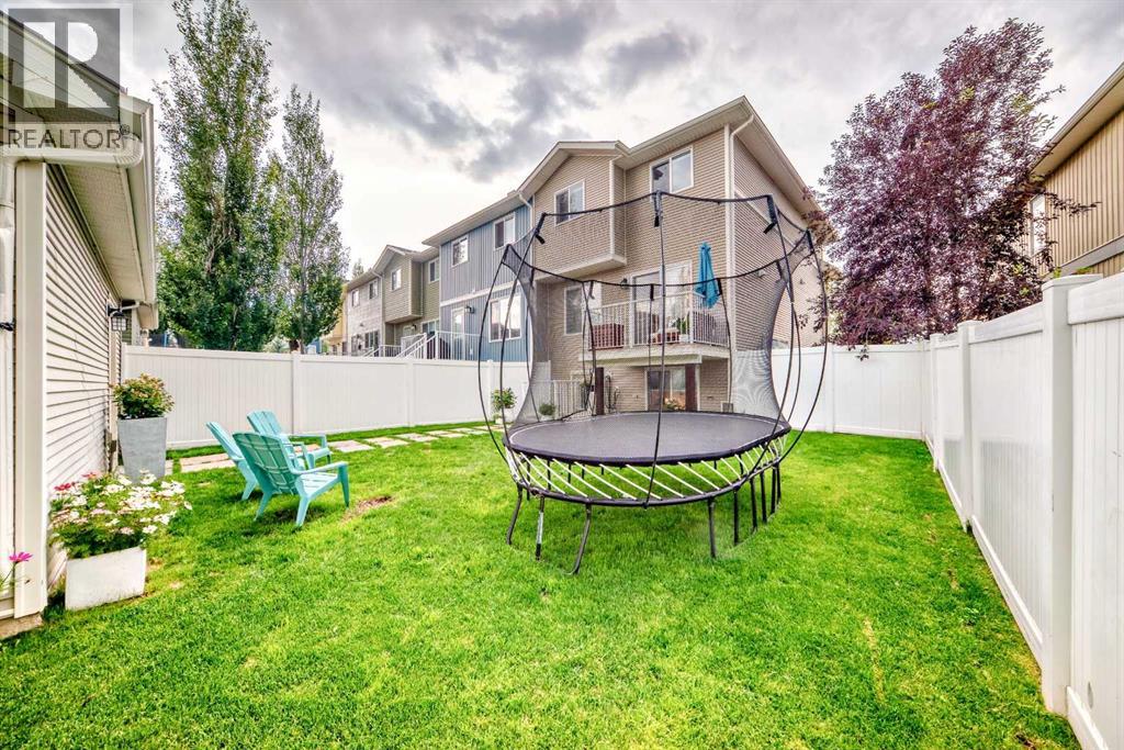 11 Kings Heights Drive Se, Airdrie, Alberta  T4A 0E6 - Photo 50 - A2310771