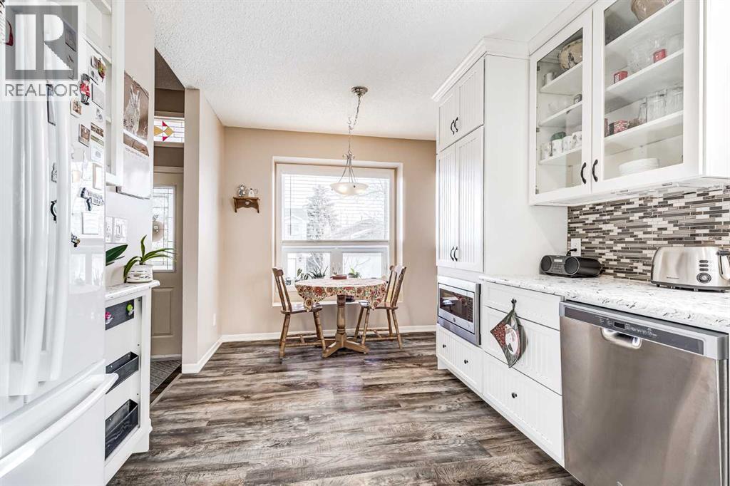 79 Macewan Meadow Way Nw, Calgary, Alberta  T3K 3J3 - Photo 8 - A2309681