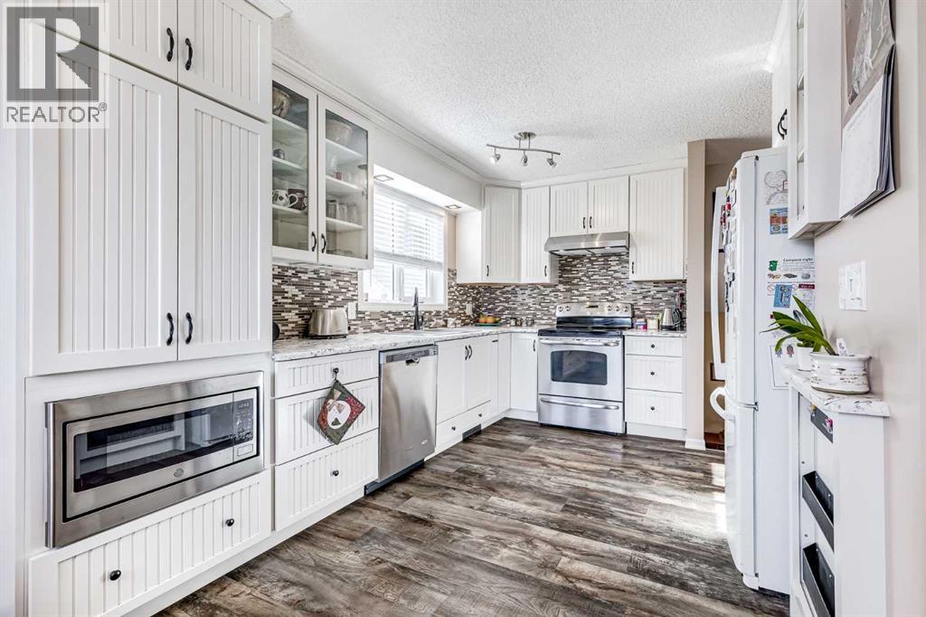 79 Macewan Meadow Way Nw, Calgary, Alberta  T3K 3J3 - Photo 10 - A2309681