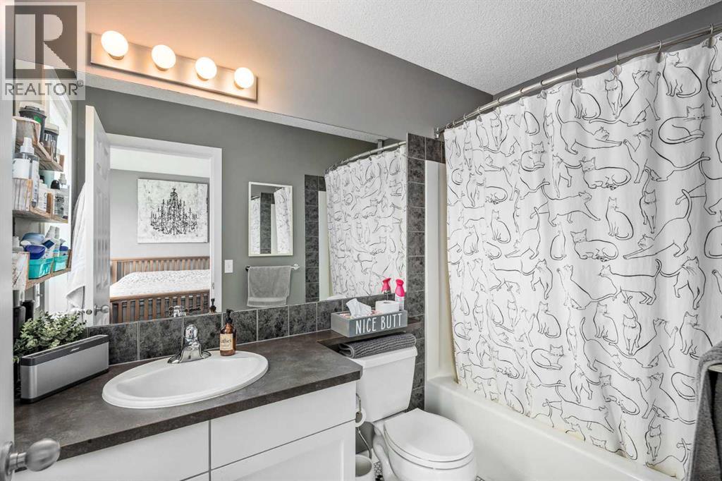 2367 Sagewood Gate Sw, Airdrie, Alberta  T4B 3M7 - Photo 23 - A2310565
