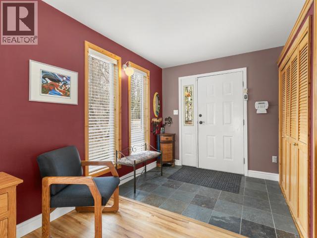 45 Judas Creek Drive, Whitehorse South, Yukon  Y0B 1Y2 - Photo 5 - 17254