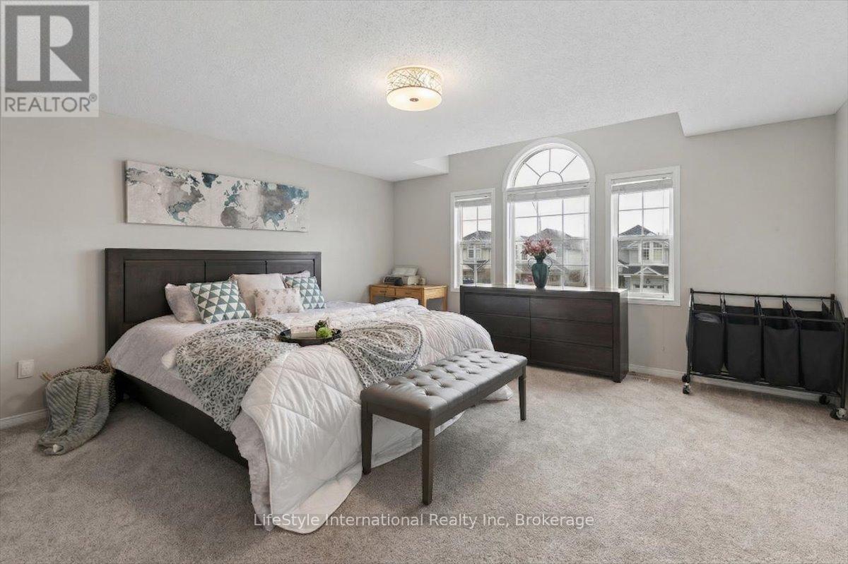 95 Houghton Street, Cambridge, Ontario  N3C 4L2 - Photo 12 - X13120134
