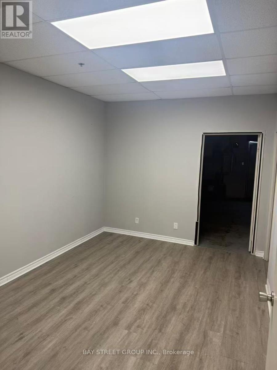 # 3 - 3400 14th Avenue, Markham, Ontario  L3R 0H7 - Photo 10 - N13120128
