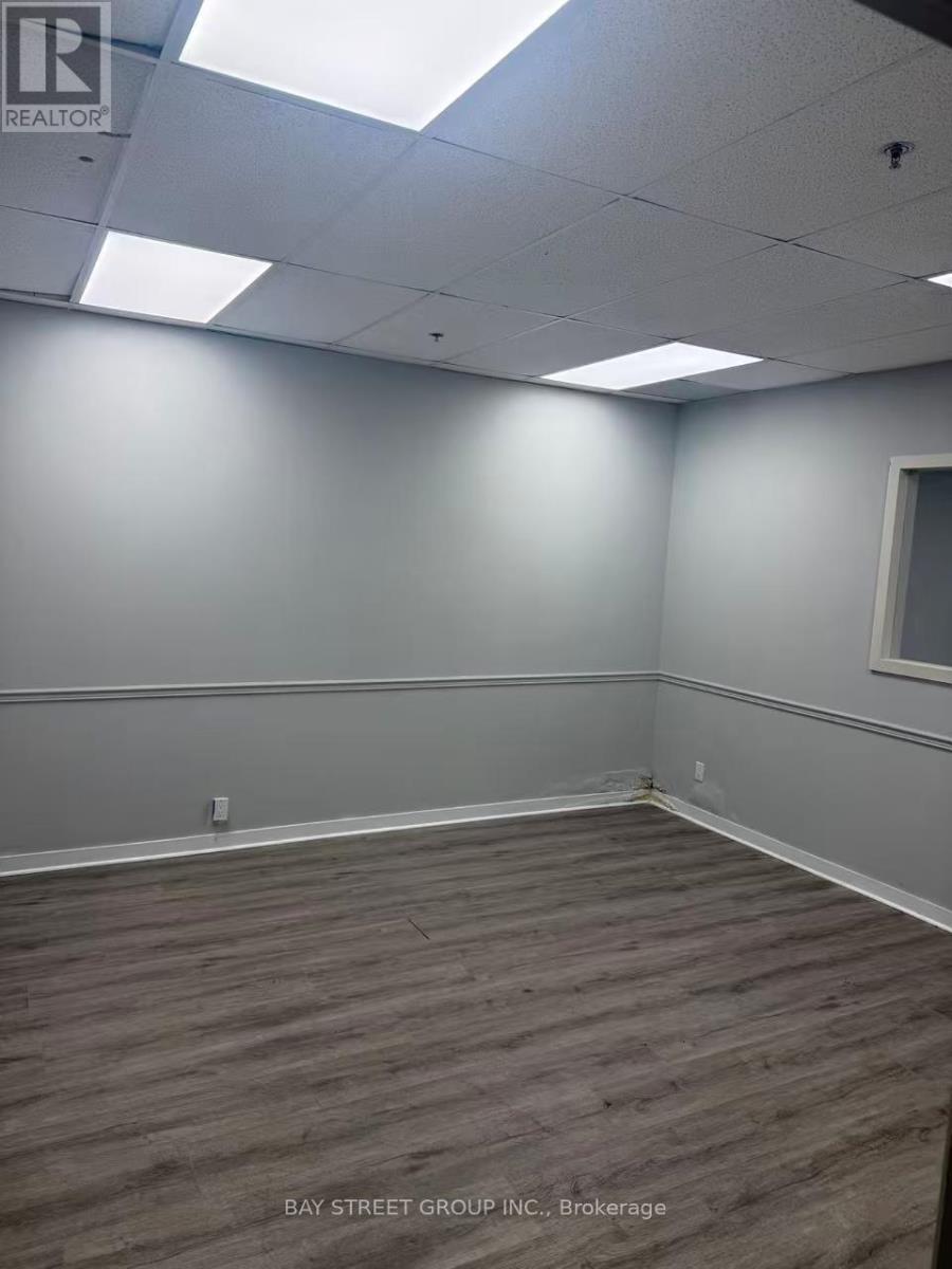 # 3 - 3400 14th Avenue, Markham, Ontario  L3R 0H7 - Photo 11 - N13120128