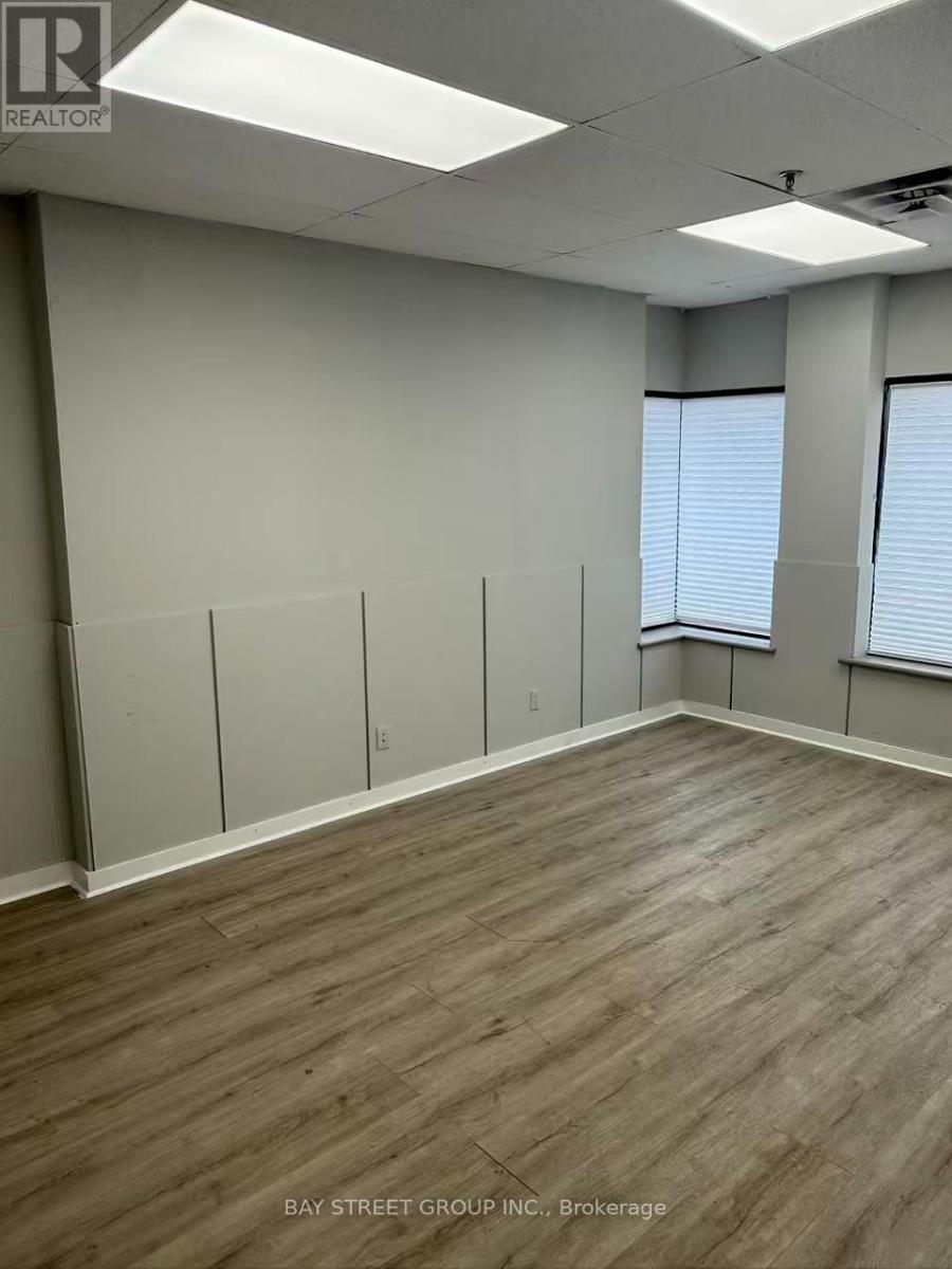# 3 - 3400 14th Avenue, Markham, Ontario  L3R 0H7 - Photo 2 - N13120128