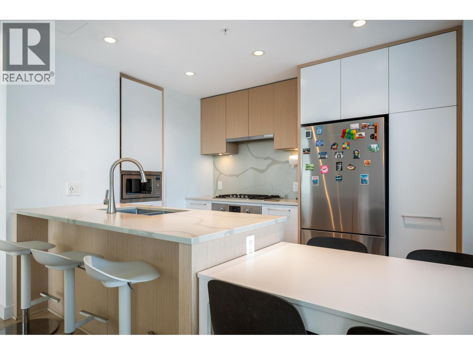 3205 567 Clarke Road, Coquitlam, British Columbia V3J 0K7 - Photo 4 - R3098048