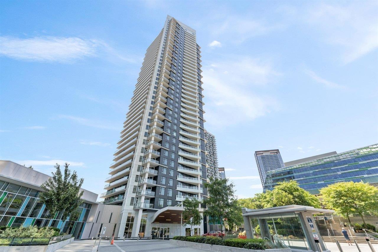 2610 9887 WHALLEY BOULEVARD, Surrey, British Columbia