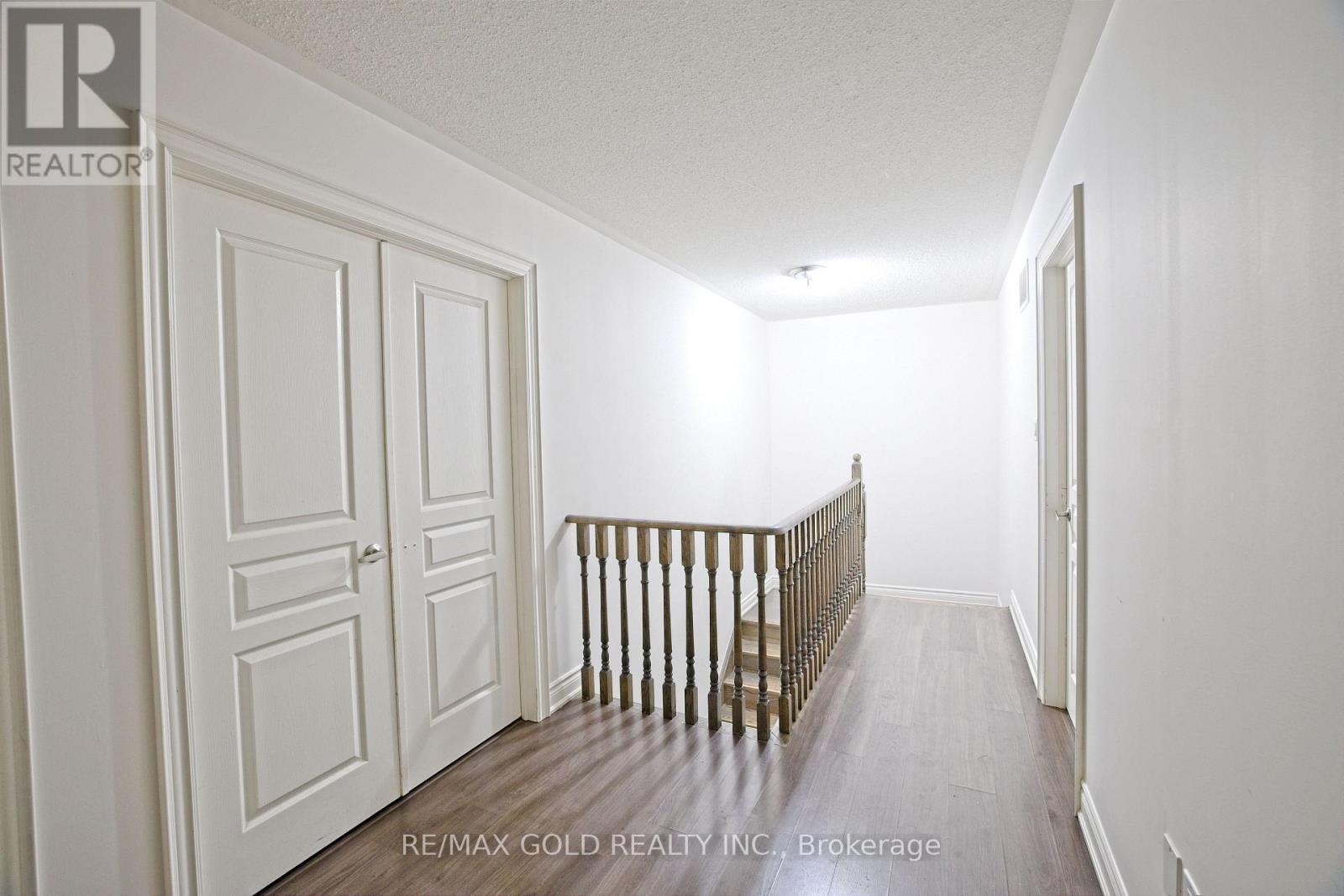 10 Dopp Crescent, Brampton, Ontario  L6P 4C8 - Photo 23 - W13120132