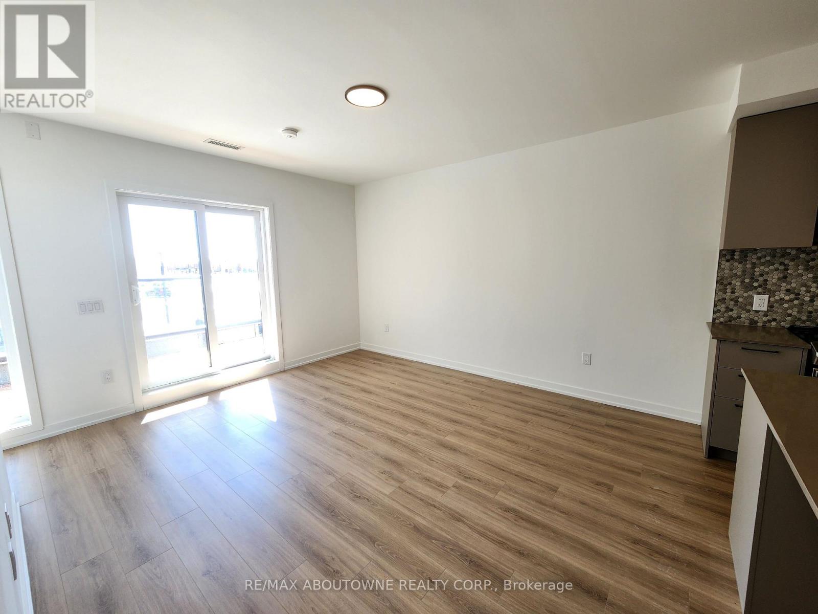12 - 20 Lagerfeld Drive, Brampton, Ontario  L7A 5L4 - Photo 10 - W13120154
