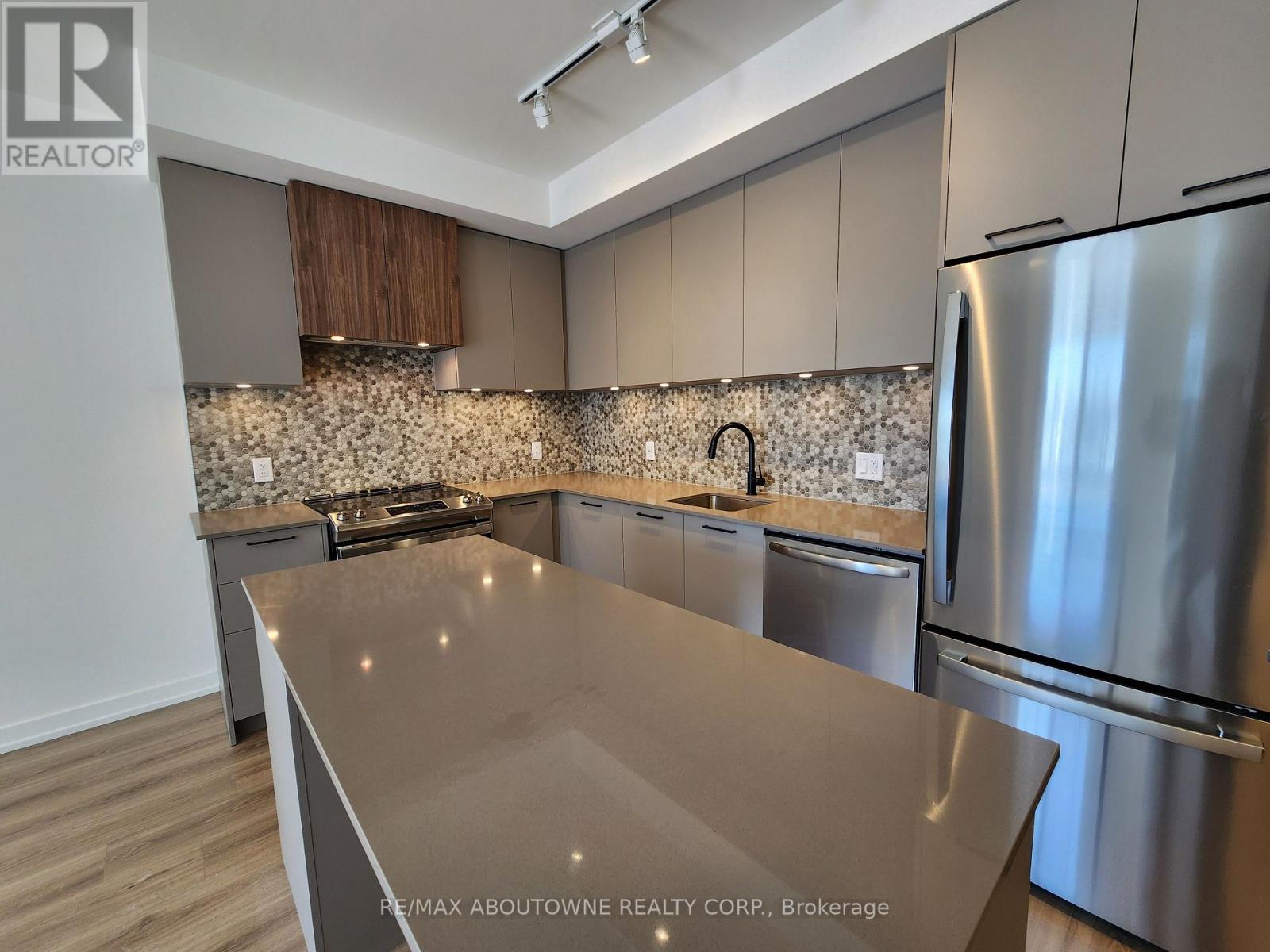 12 - 20 Lagerfeld Drive, Brampton, Ontario  L7A 5L4 - Photo 14 - W13120154
