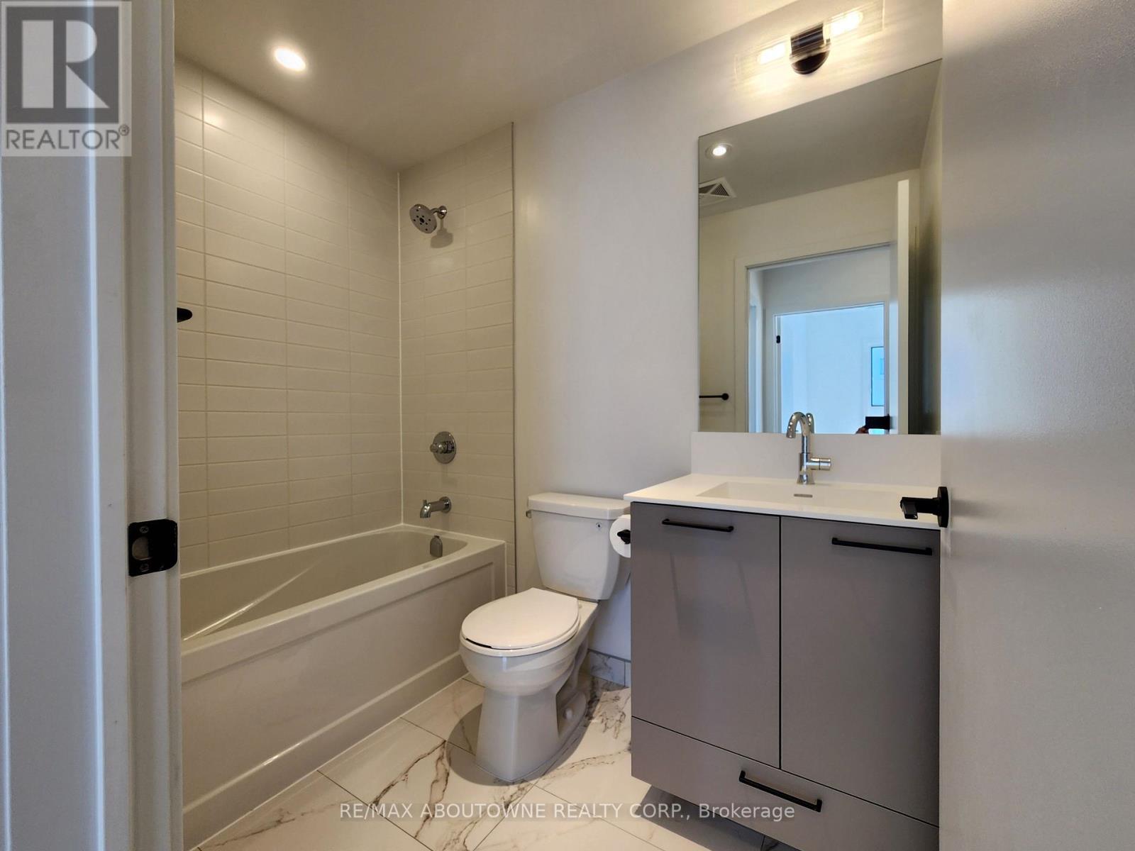 12 - 20 Lagerfeld Drive, Brampton, Ontario  L7A 5L4 - Photo 20 - W13120154