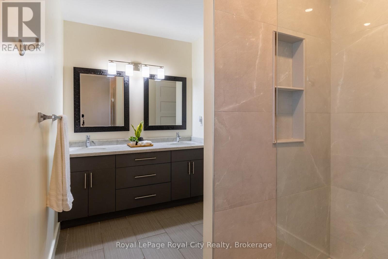255 Normandy Avenue, Waterloo, Ontario  N2K 1X6 - Photo 30 - X13119412