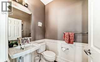 7 Westland Manor SW, Calgary, Alberta  T3H 0W2 - Photo 22 - A2310350