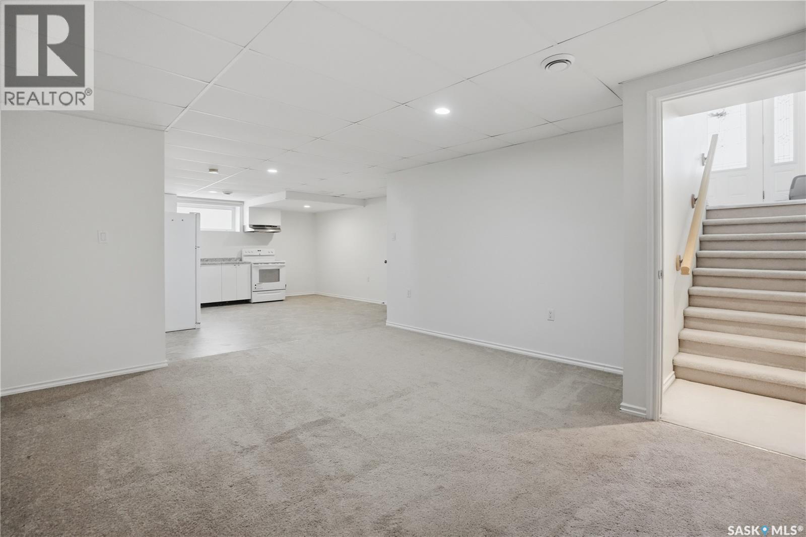 3714 Sandringham Road E, Regina, Saskatchewan  S4V 0N5 - Photo 35 - SK035758