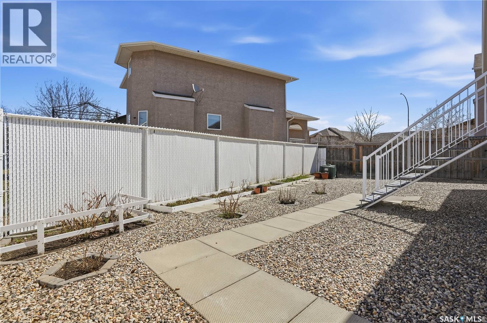 3714 Sandringham Road E, Regina, Saskatchewan  S4V 0N5 - Photo 51 - SK035758