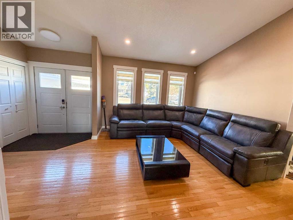 5 Blueberry Crescent, Whitecourt, Alberta  T7S 1R2 - Photo 6 - A2309892