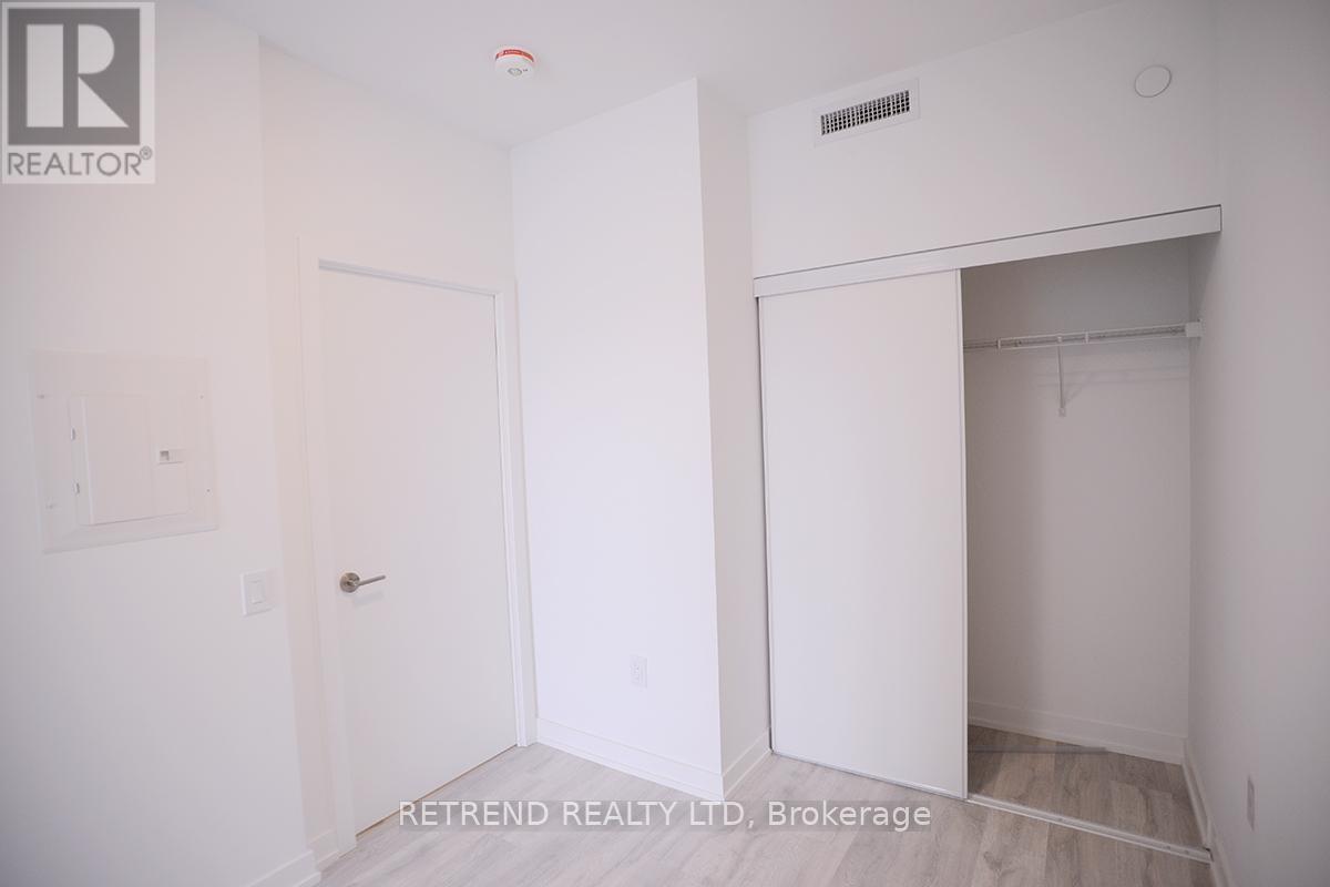 N716 - 7 Golden Lion Heights, Toronto, Ontario  M2M 0C1 - Photo 12 - C13120172
