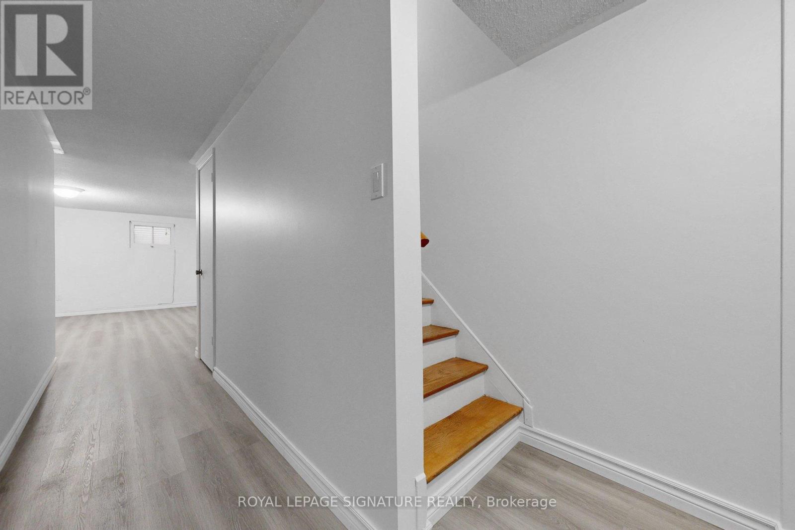43 - 551 Steeles Avenue W, Toronto, Ontario  M2M 3Y1 - Photo 25 - C13120212