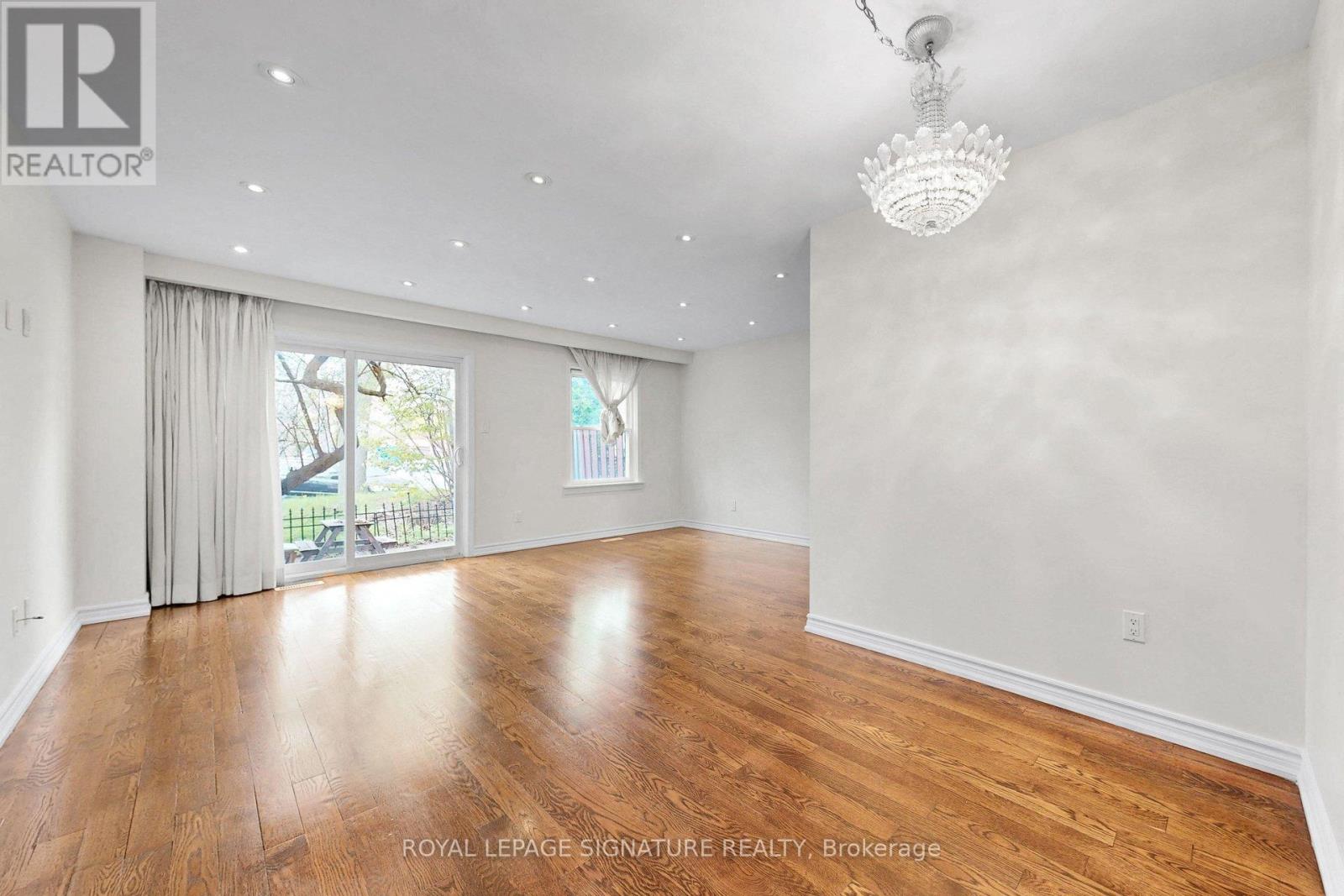 43 - 551 Steeles Avenue W, Toronto, Ontario  M2M 3Y1 - Photo 9 - C13120212