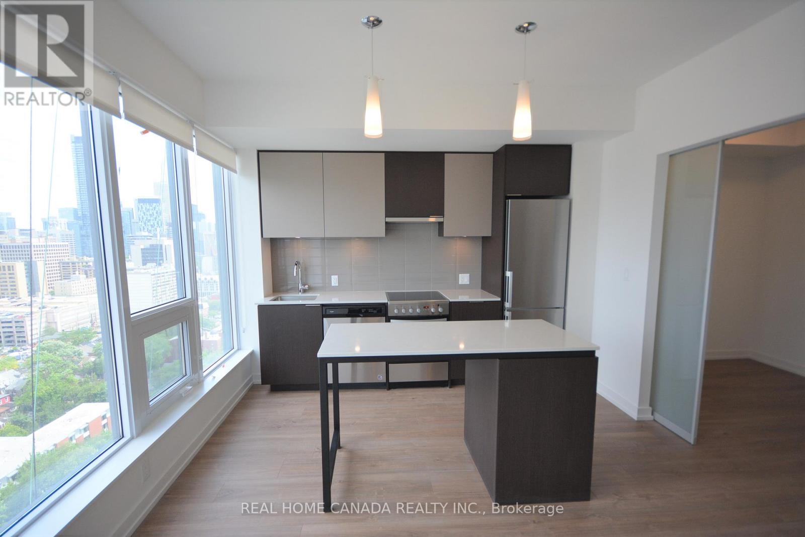 1907 - 203 College Street, Toronto, Ontario  M5T 1P9 - Photo 3 - C13120238