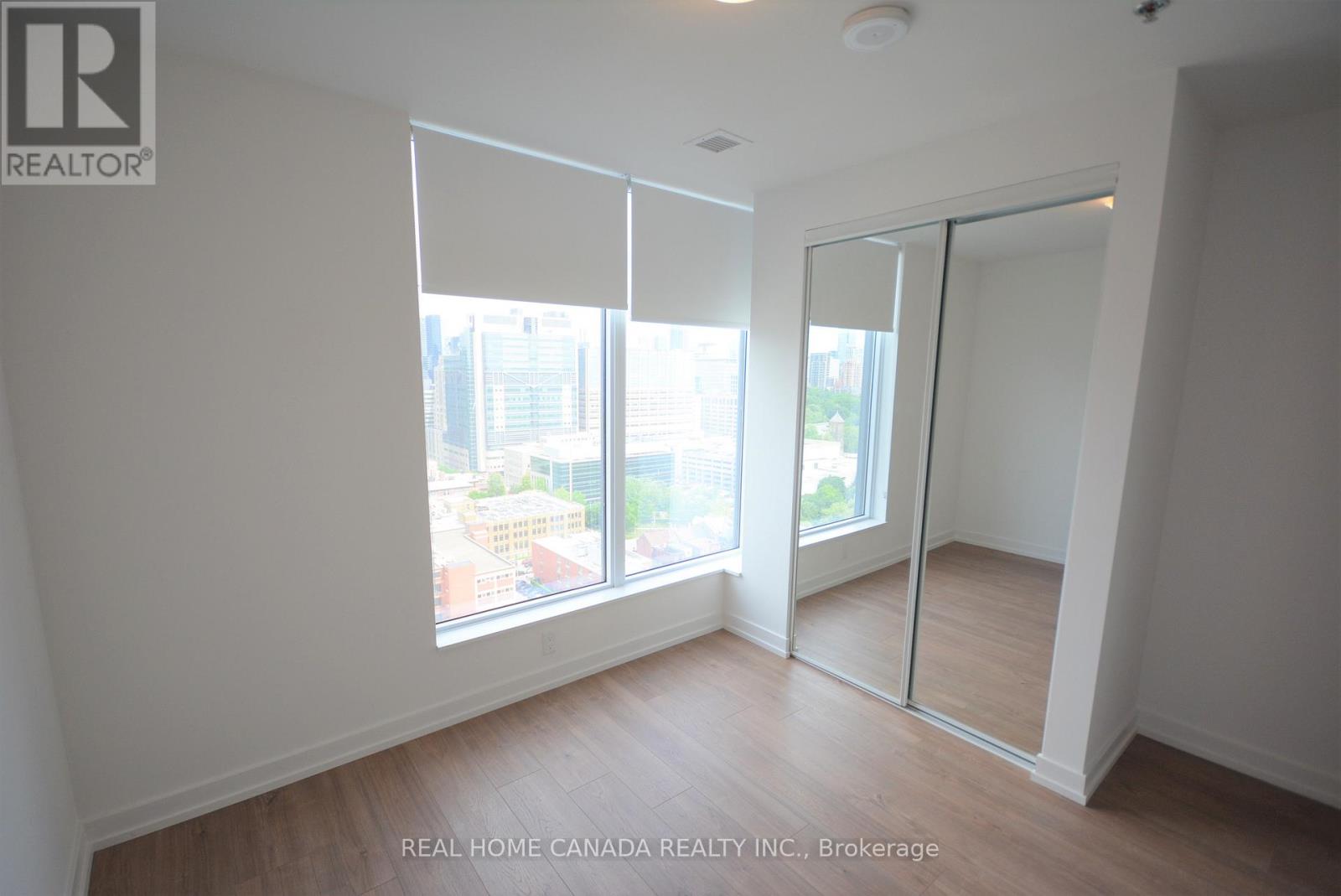 1907 - 203 College Street, Toronto, Ontario  M5T 1P9 - Photo 6 - C13120238