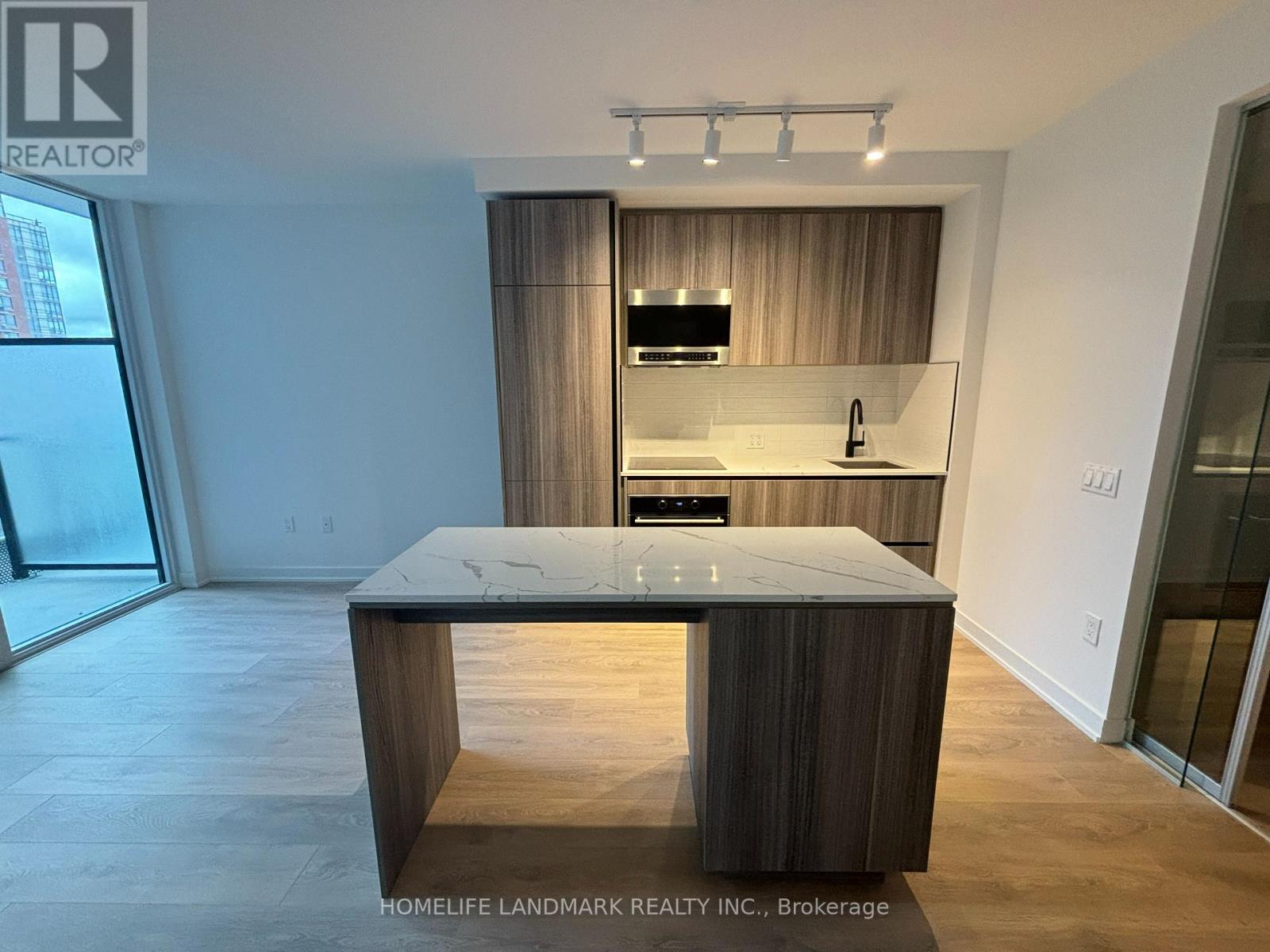 609 - 117 Broadway Avenue, Toronto, Ontario  M4P 1V3 - Photo 4 - C13120246