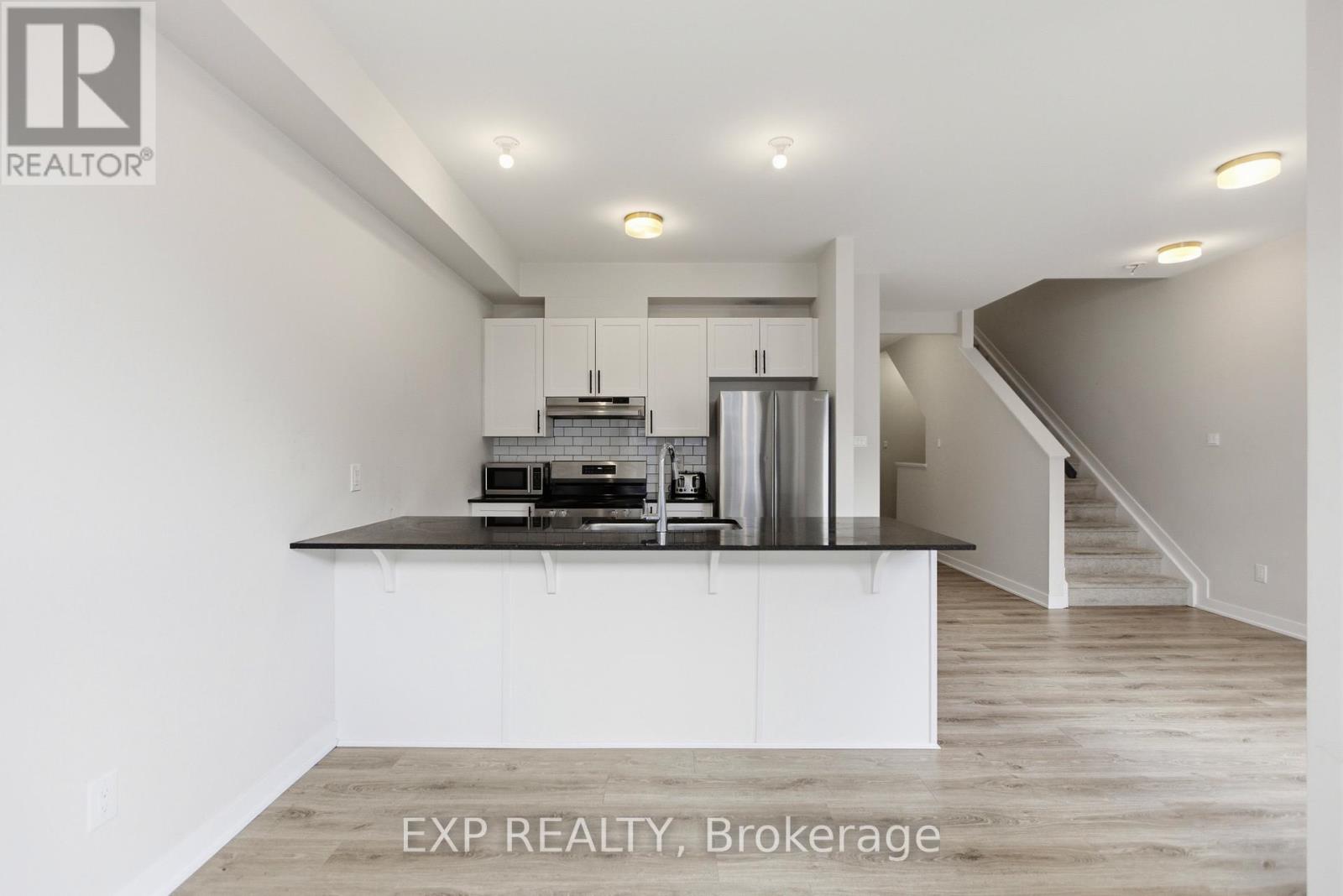 32 Pumice Place, Ottawa, Ontario  K2J 7H5 - Photo 7 - X13120190