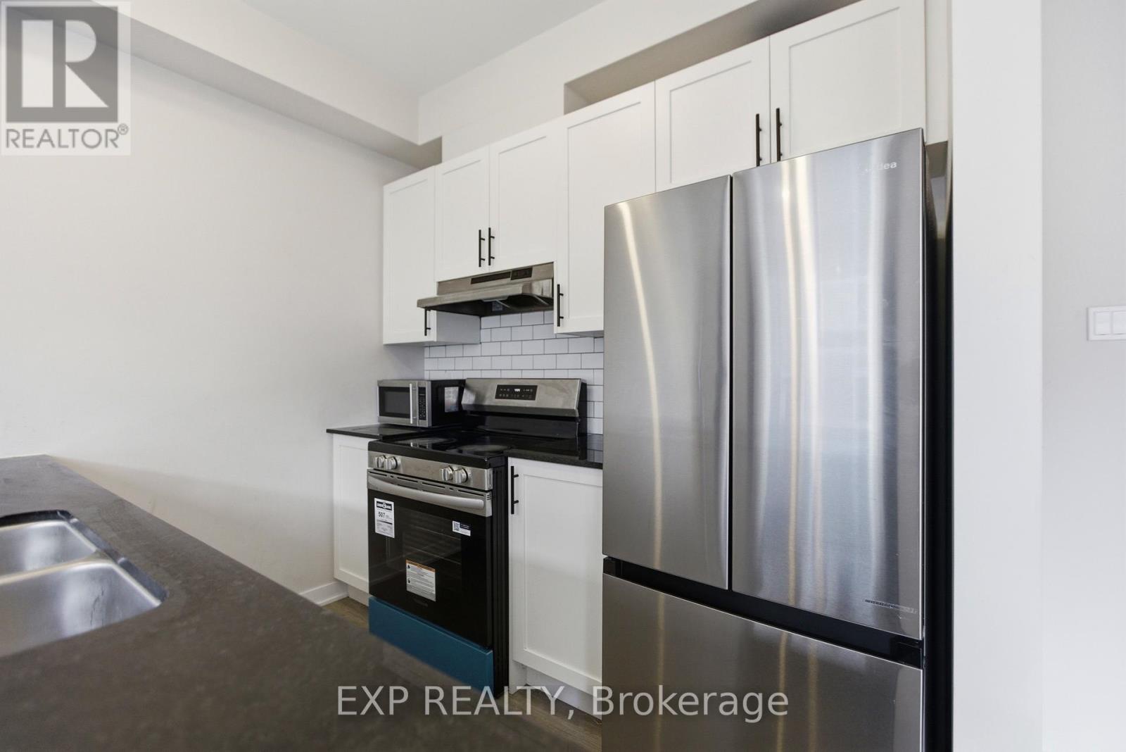 32 Pumice Place, Ottawa, Ontario  K2J 7H5 - Photo 8 - X13120190