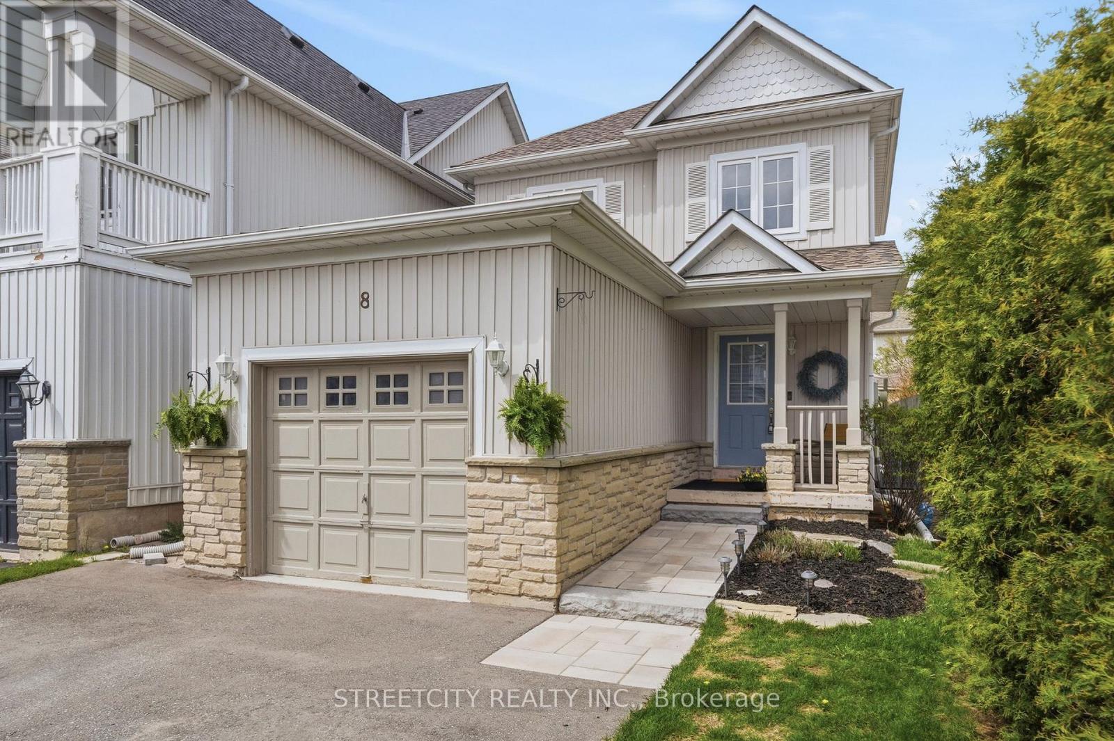 8 SHIPLEY AVENUE, Clarington, Ontario