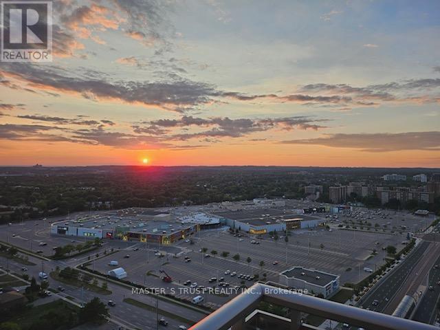 2212 - 9201 Yonge Street, Richmond Hill, Ontario  L4C 1H9 - Photo 8 - N13120164