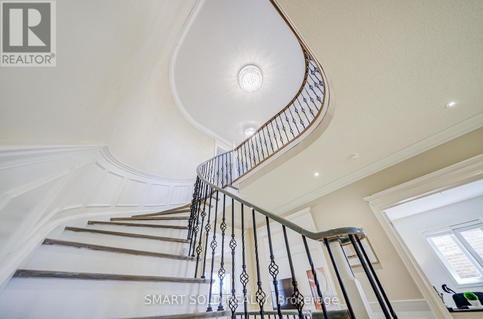 22 Beaton Avenue, Vaughan, Ontario  L6A 2P5 - Photo 18 - N13120168