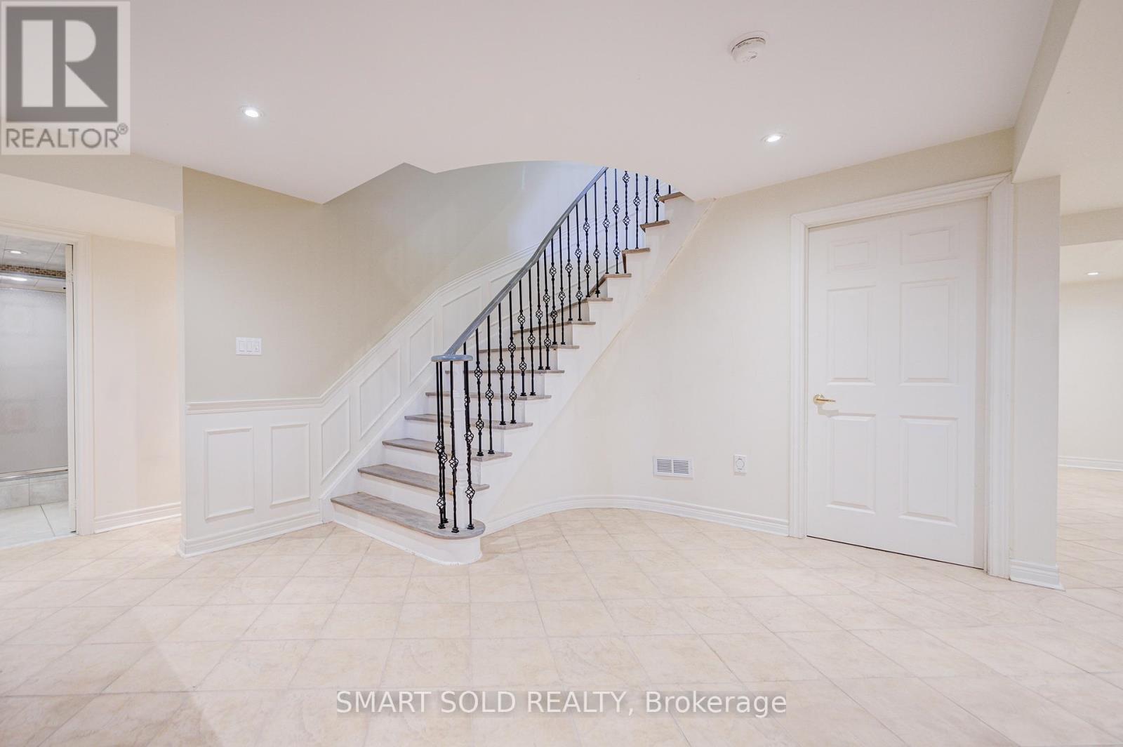 22 Beaton Avenue, Vaughan, Ontario  L6A 2P5 - Photo 29 - N13120168