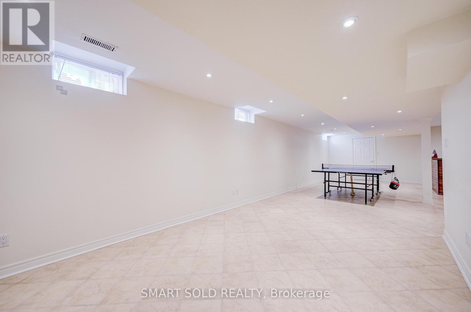 22 Beaton Avenue, Vaughan, Ontario  L6A 2P5 - Photo 33 - N13120168