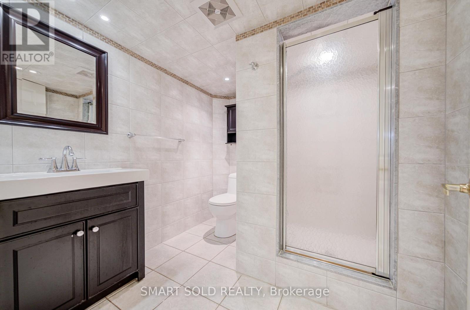 22 Beaton Avenue, Vaughan, Ontario  L6A 2P5 - Photo 35 - N13120168
