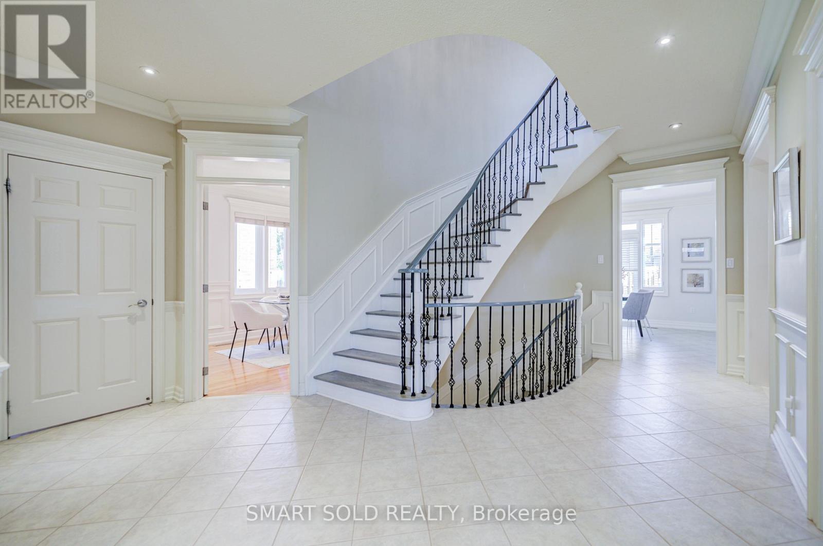 22 Beaton Avenue, Vaughan, Ontario  L6A 2P5 - Photo 6 - N13120168