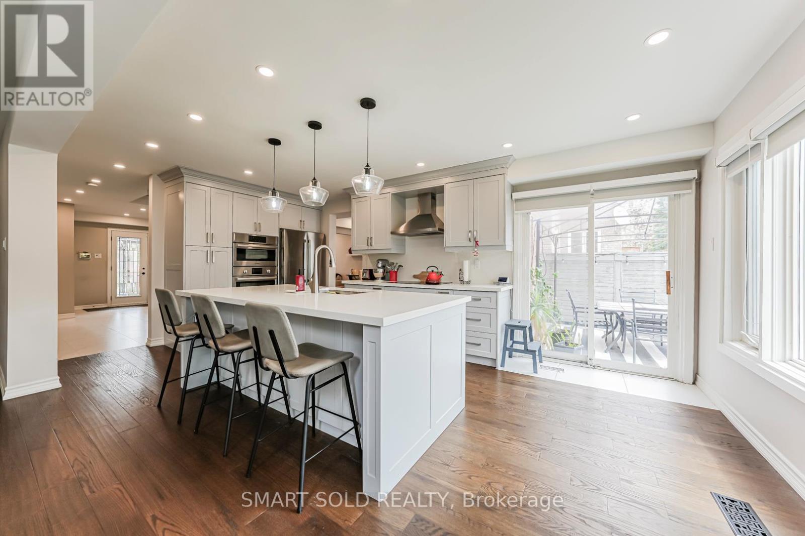 28 Westminster Drive, Richmond Hill, Ontario  L4B 1P7 - Photo 6 - N13120224