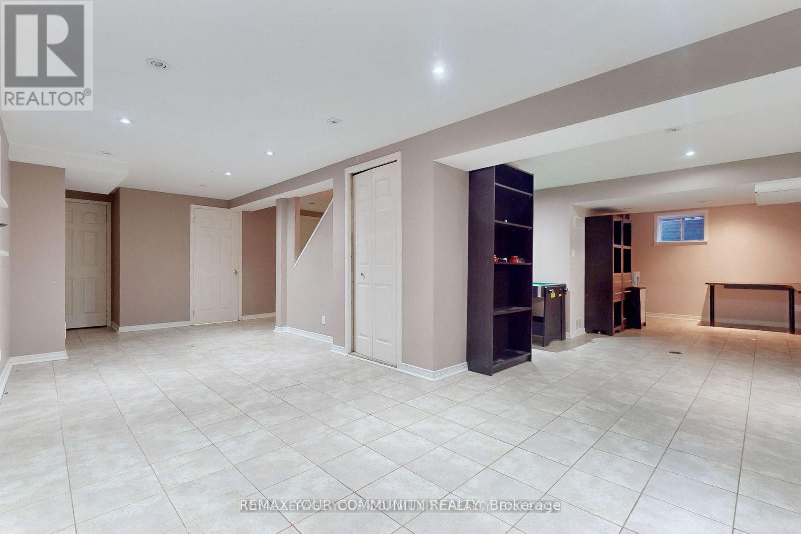 52 Mccallum Drive, Richmond Hill, Ontario  L4C 7S8 - Photo 28 - N13120228