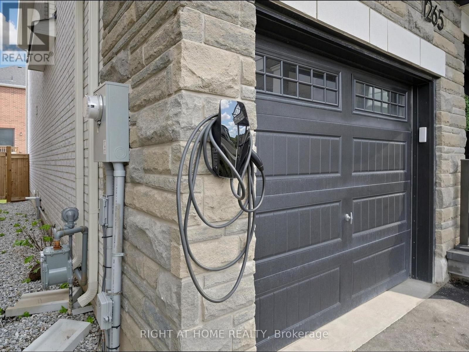 1265 Manitou Way, Milton, Ontario  L9E 2A7 - Photo 37 - W13120162