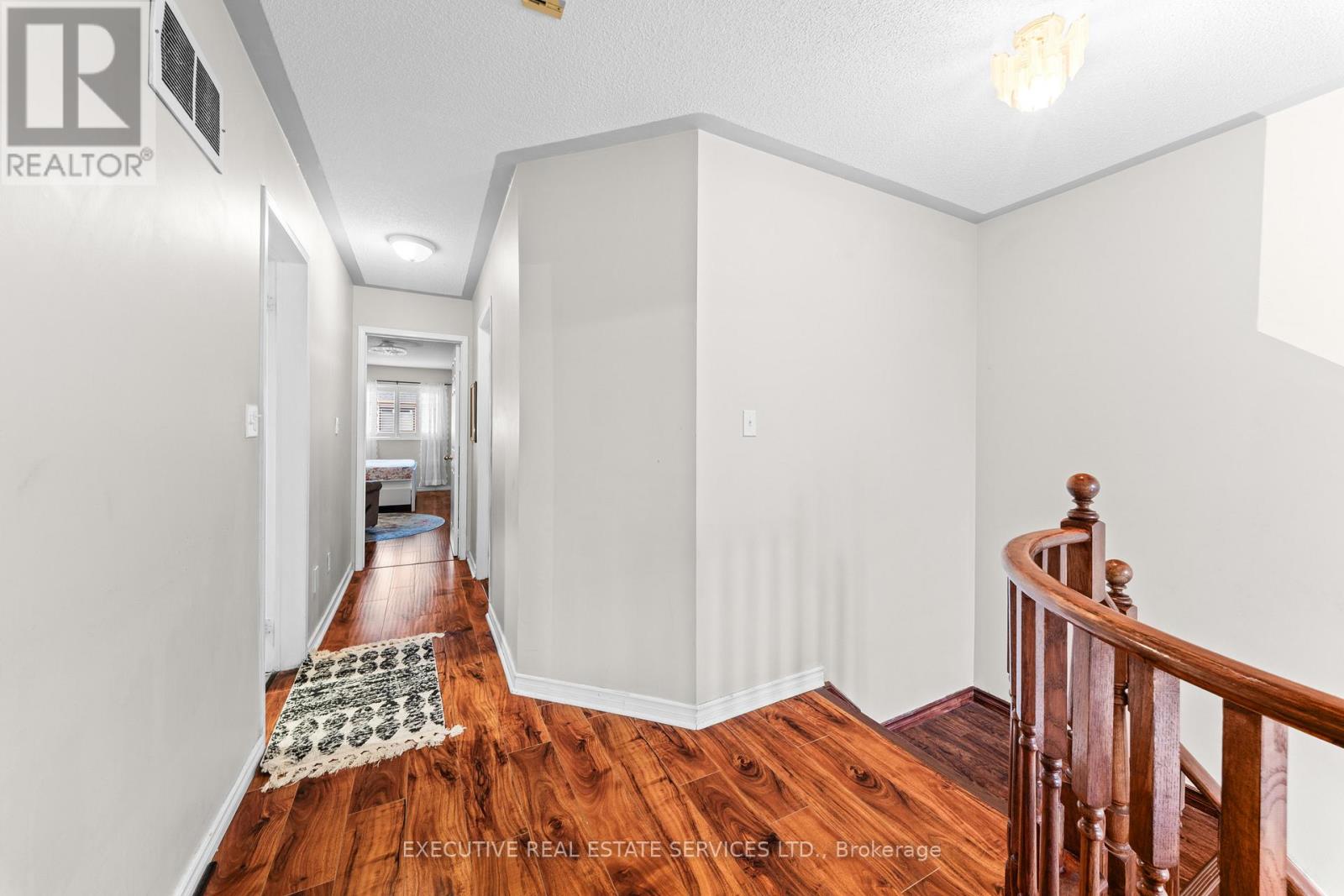 5727 Keldrew Avenue, Mississauga, Ontario  L5M 7B9 - Photo 27 - W13120218