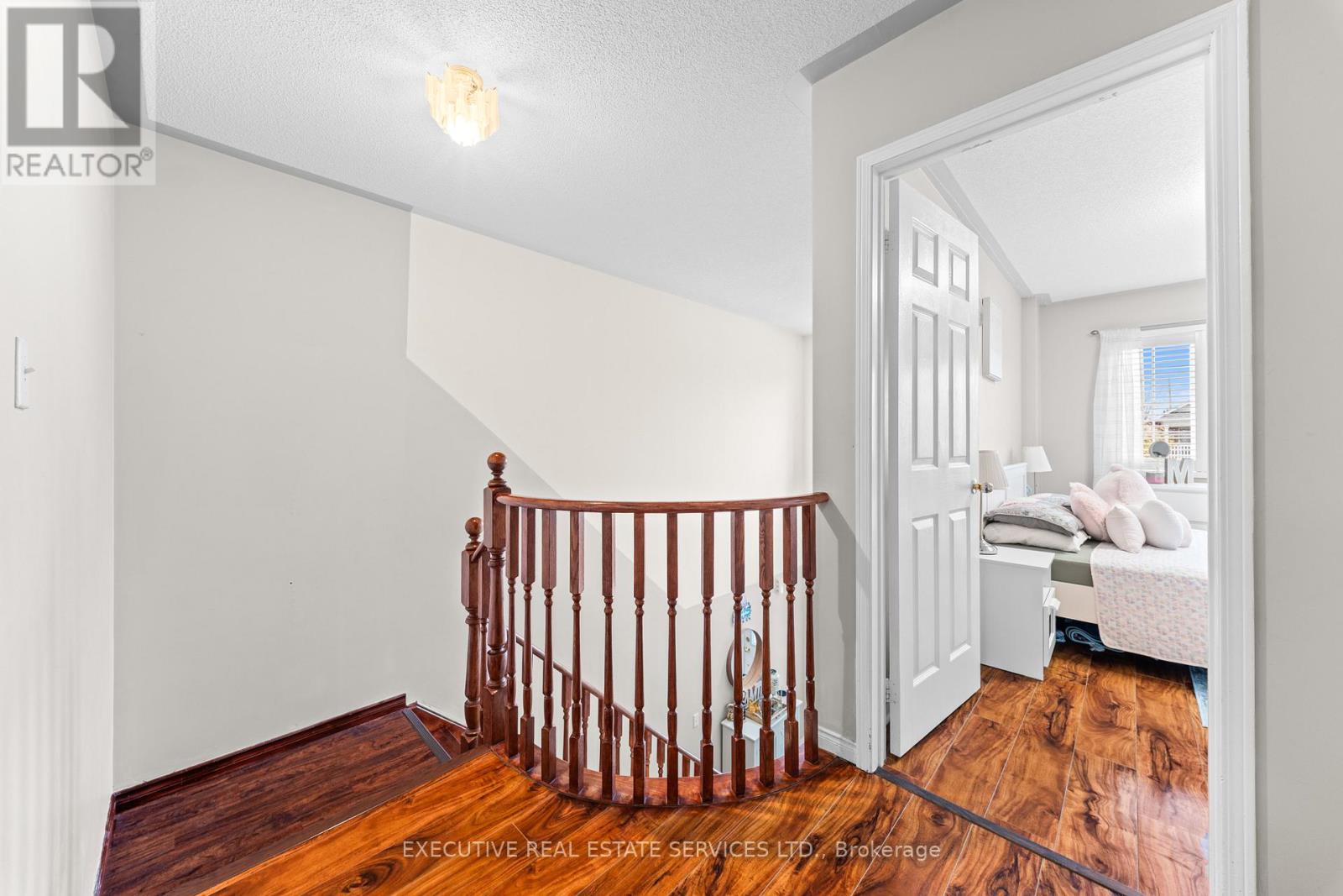 5727 Keldrew Avenue, Mississauga, Ontario  L5M 7B9 - Photo 28 - W13120218