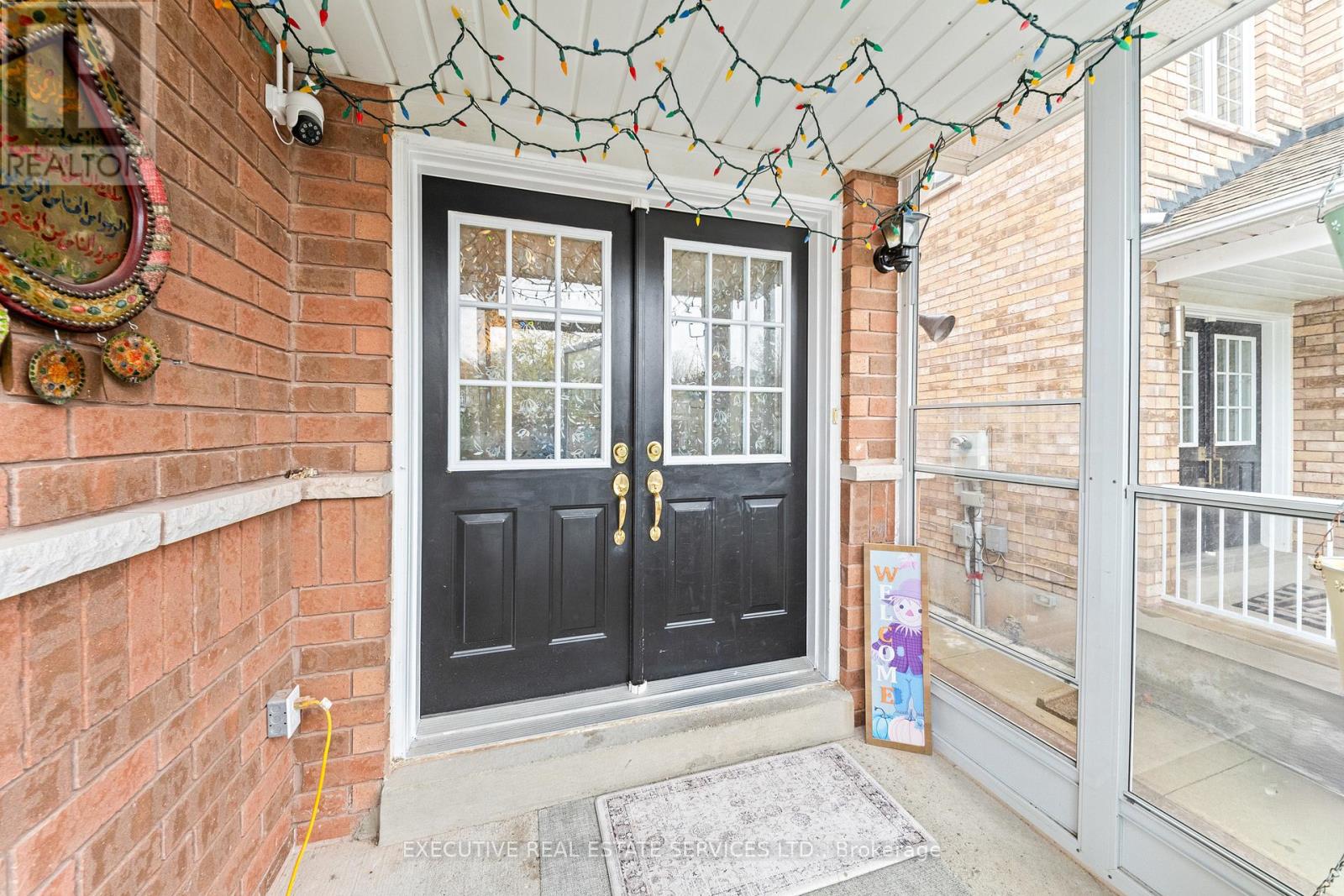 5727 Keldrew Avenue, Mississauga, Ontario  L5M 7B9 - Photo 3 - W13120218