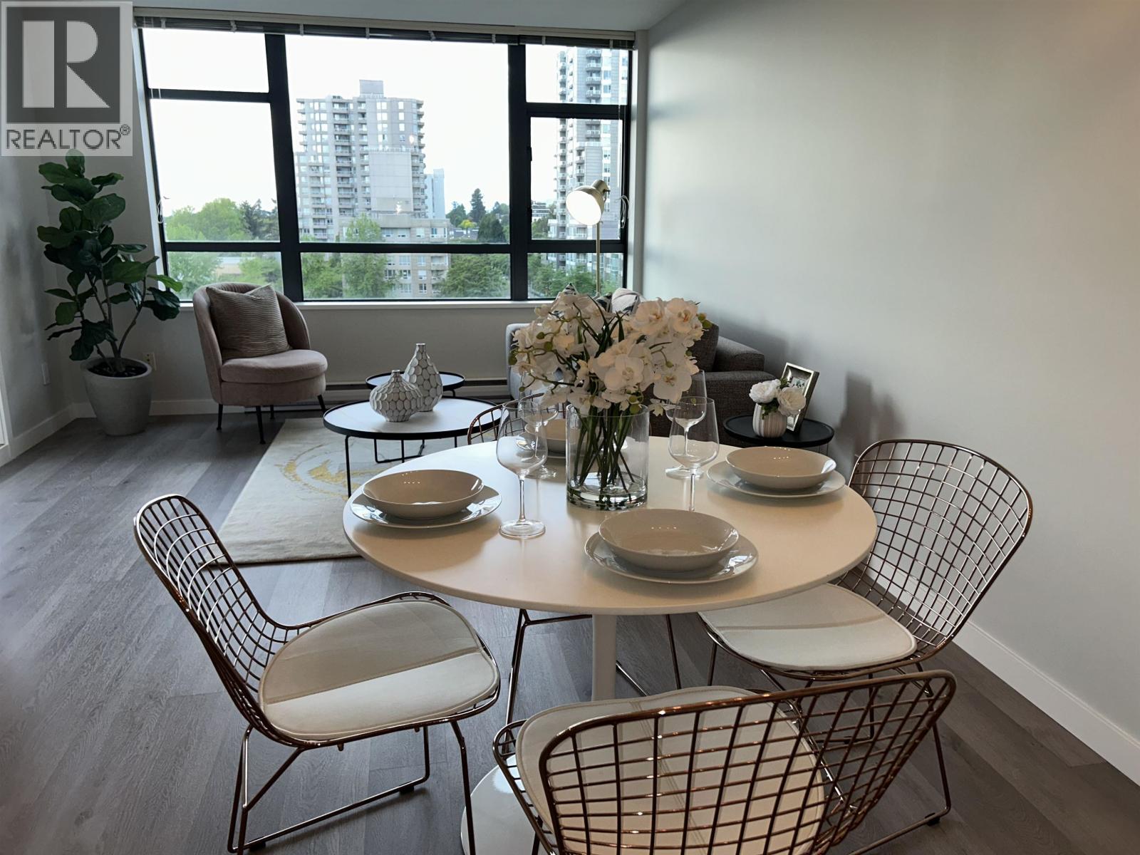 803 3520 Crowley Drive, Vancouver, British Columbia  V5R 6G9 - Photo 6 - R3122602