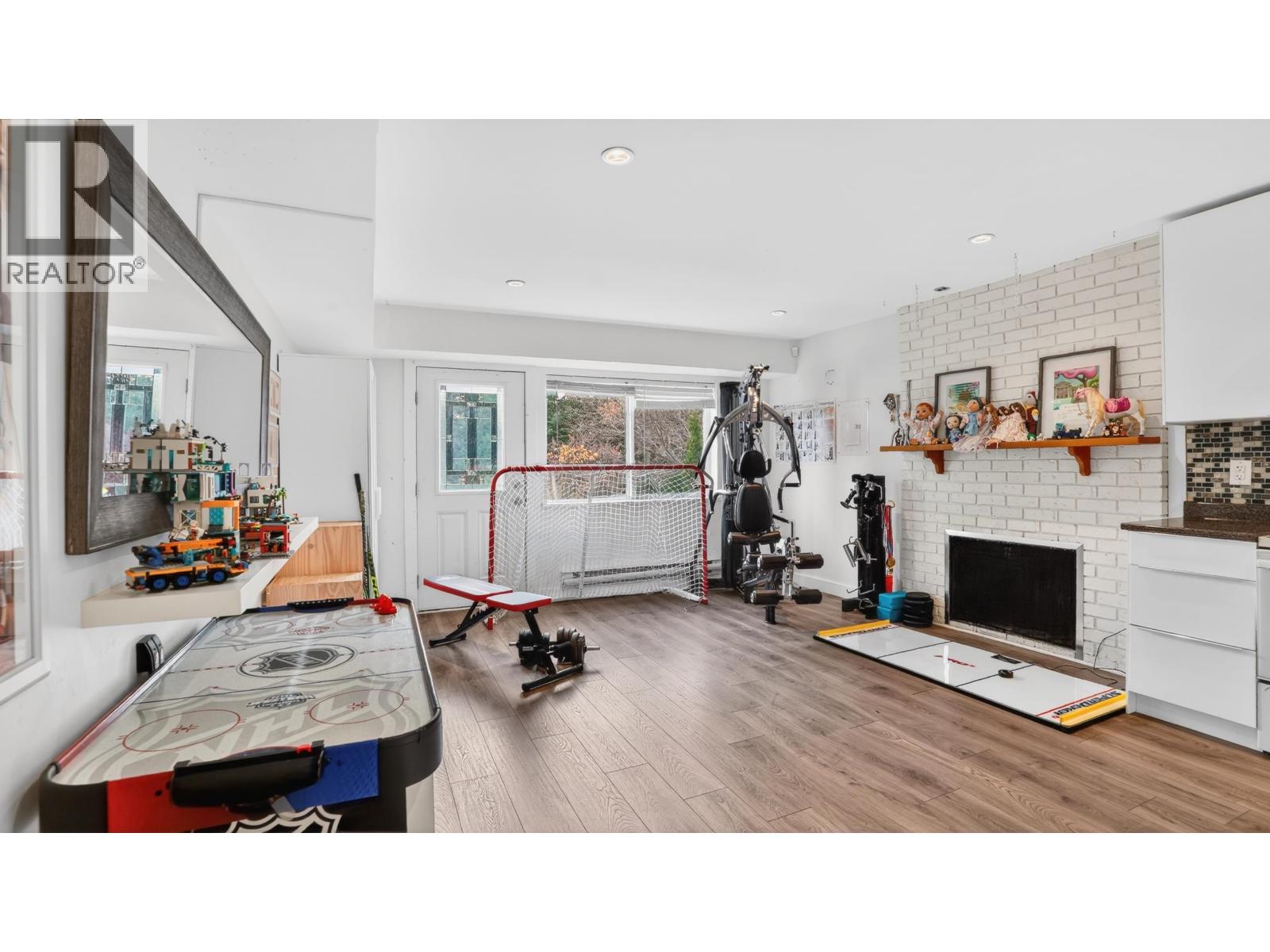 668 Alpine Court, North Vancouver, British Columbia  V7R 2L8 - Photo 18 - R3117061