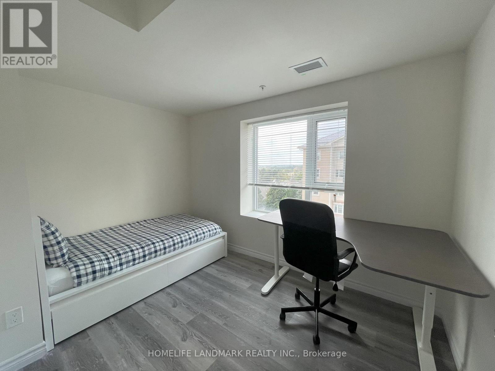 602 - 246 Lester Street, Waterloo, Ontario  N2L 3W5 - Photo 12 - X13120170
