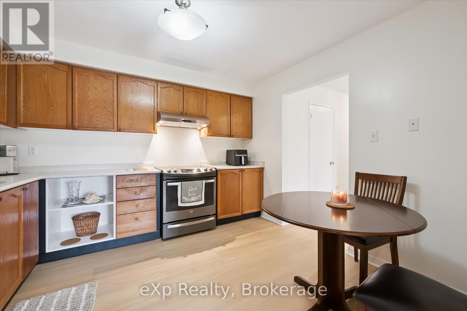 212 - 456 Janefield Avenue, Guelph, Ontario  N1G 4R8 - Photo 9 - X12949174