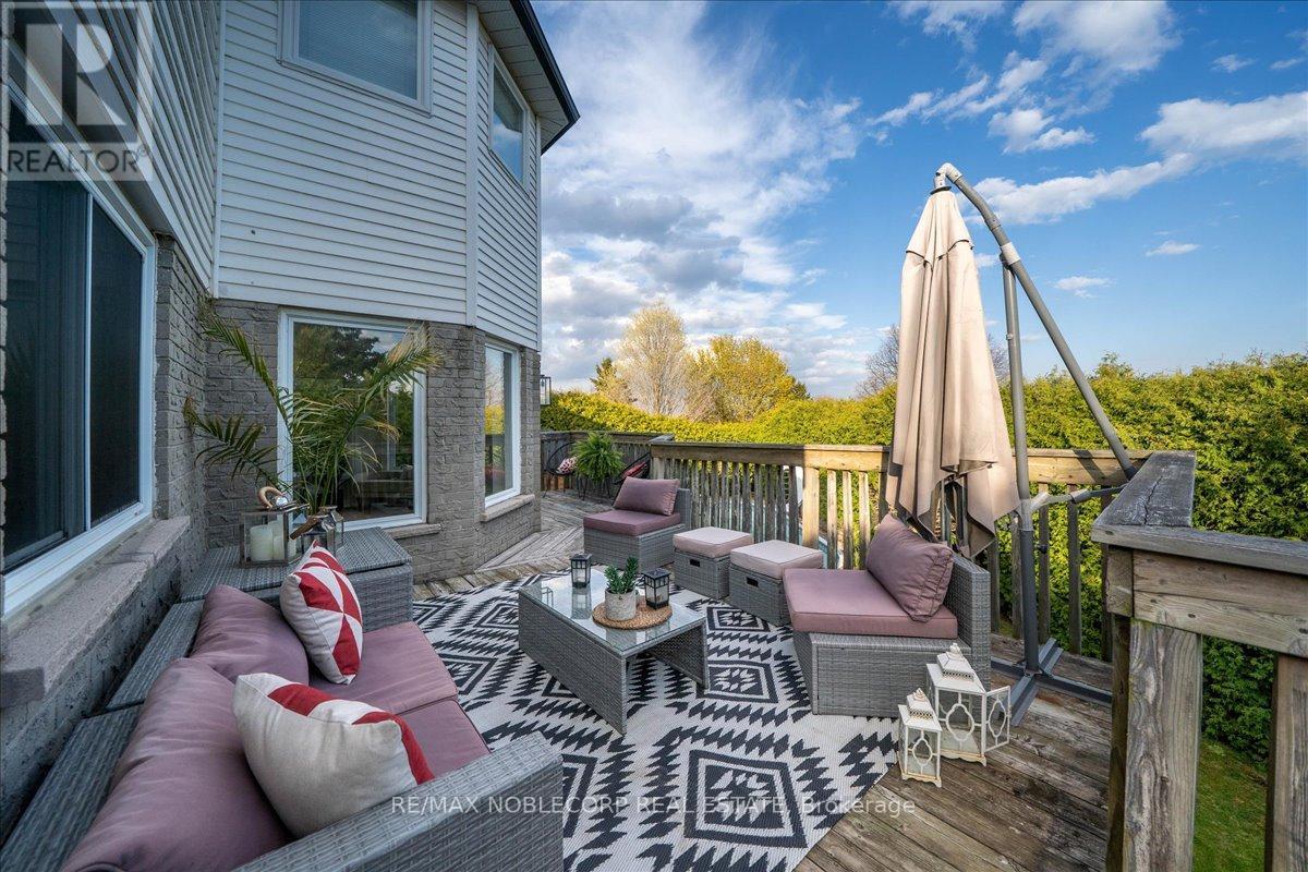 128 Mccauley Court, Newmarket, Ontario  L3Y 7W2 - Photo 27 - N13117418